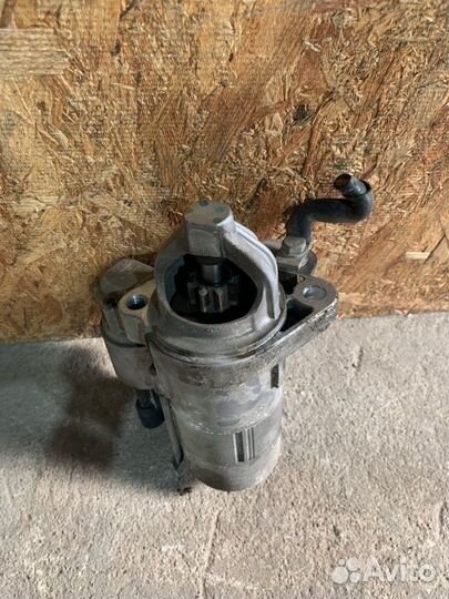 Стартер Audi A8 D3 4.2 BVJ