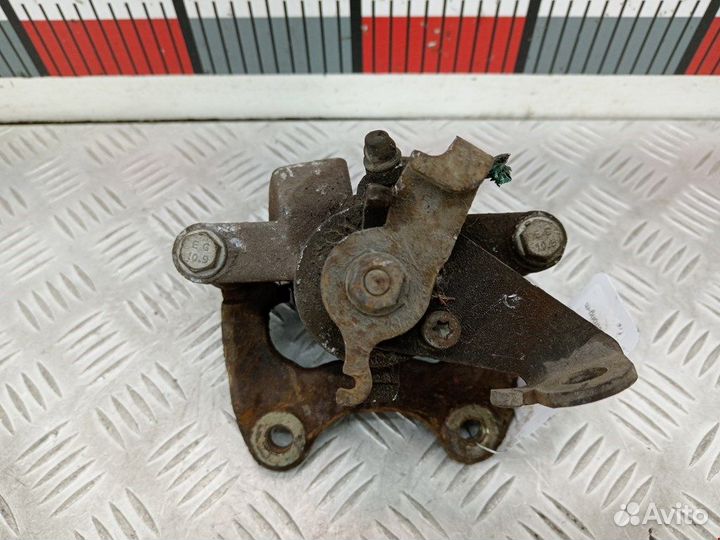 Суппорт задний левый для Renault Scenic 2