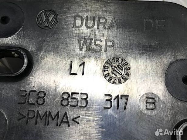 Накладка центральной стойки Volkswagen Passat CC