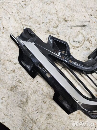 Накладка переднего бампера левая Hyundai Sonata 8