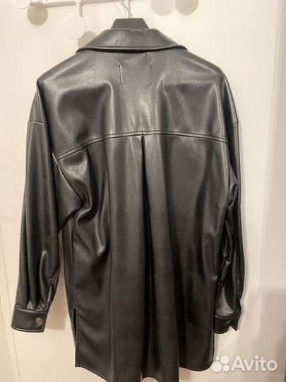 Кожаный пиджак stradivarius