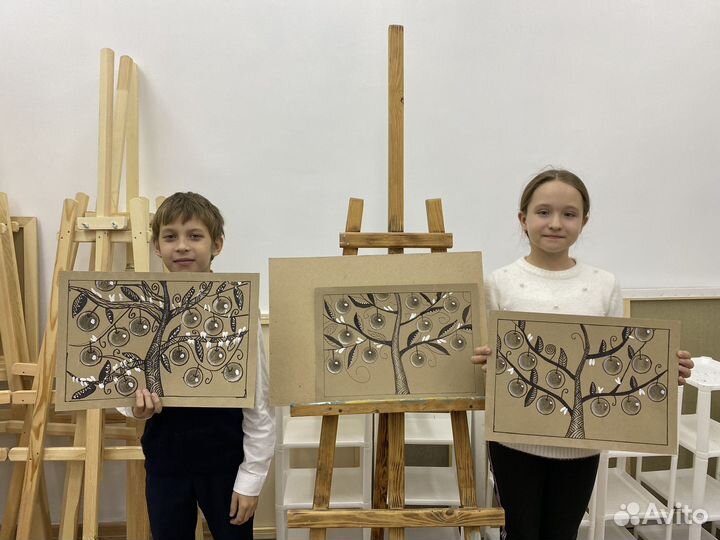 Преподаватель живописи