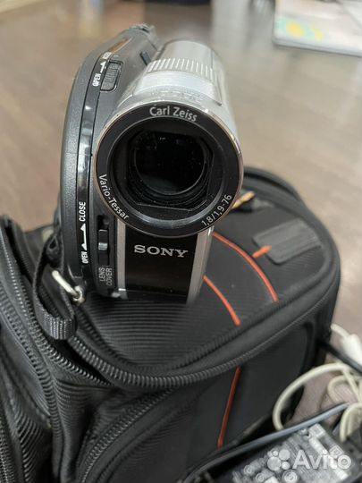 Видеокамера sony