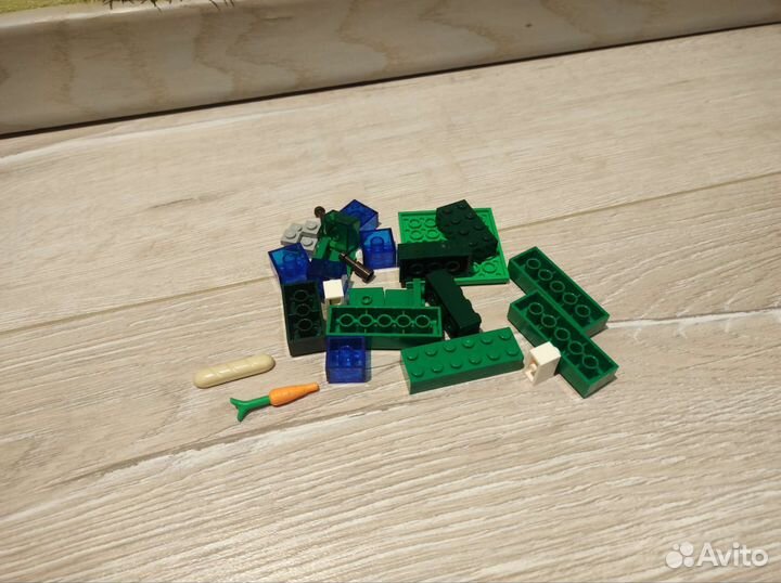 Lego Minecraft 21116