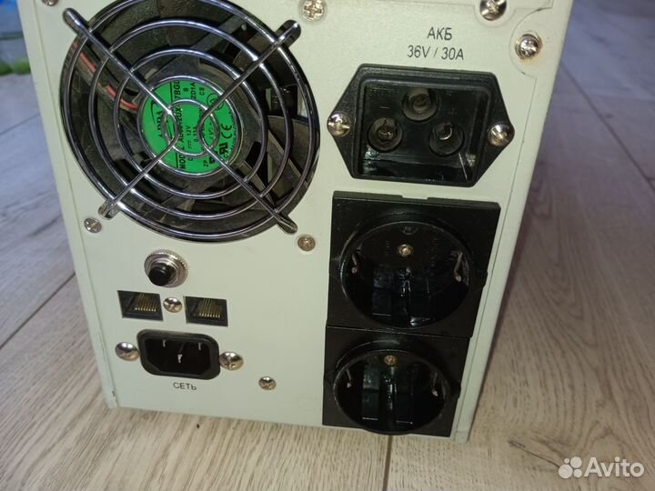 Истoчник беcпeребойного питания skat-UPS 1000 ватт