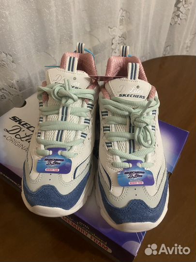 Кроссовки skechers женские