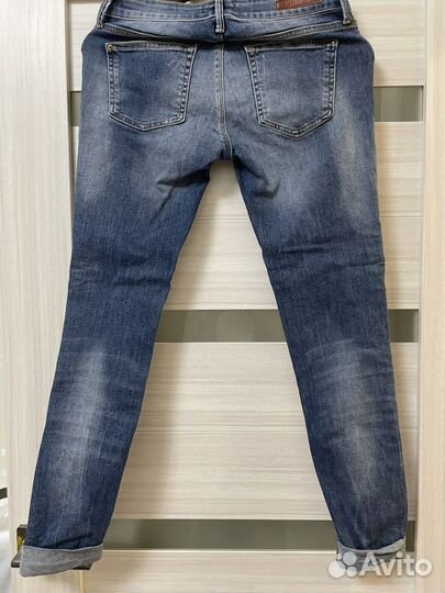 Джинсы colins