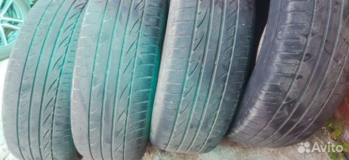 Hankook Ventus ME01 K114 215/60 R16 95H