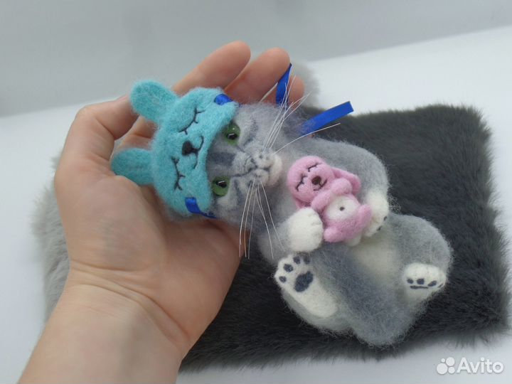 Интерьерная игрушка Котенок 