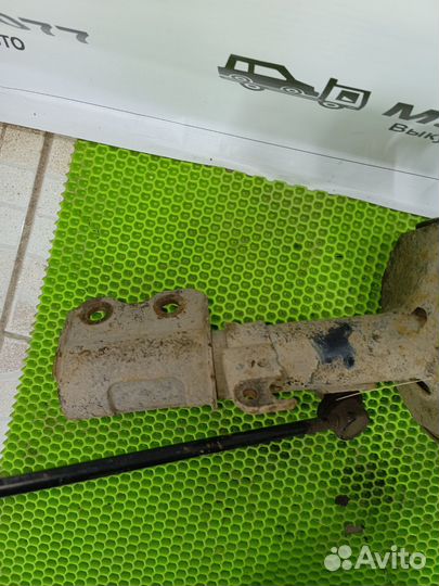 Стойка амортизатора всборе правая Lifan Solano