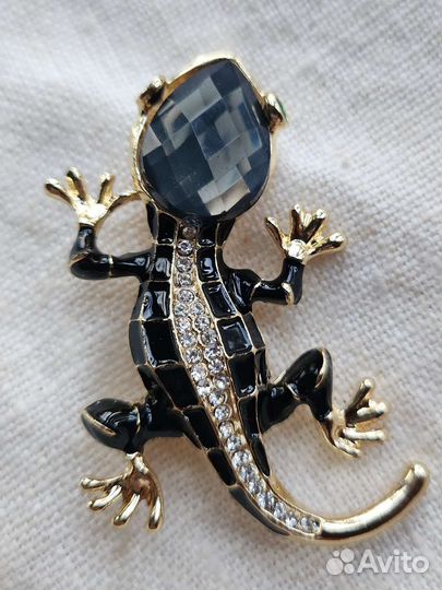 Брошка Ящерица