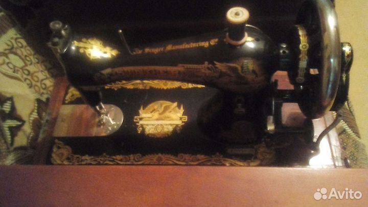 Швейная машина Singer