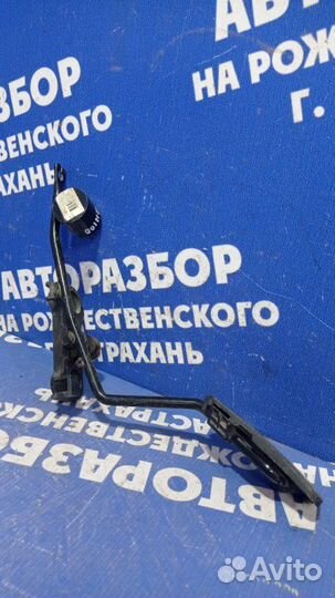 Педаль газа Hyundai Elantra Hd седан 2008
