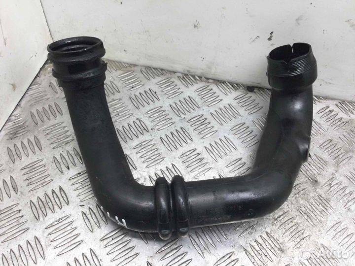 Патрубок интеркулера Renault Megane F9q744