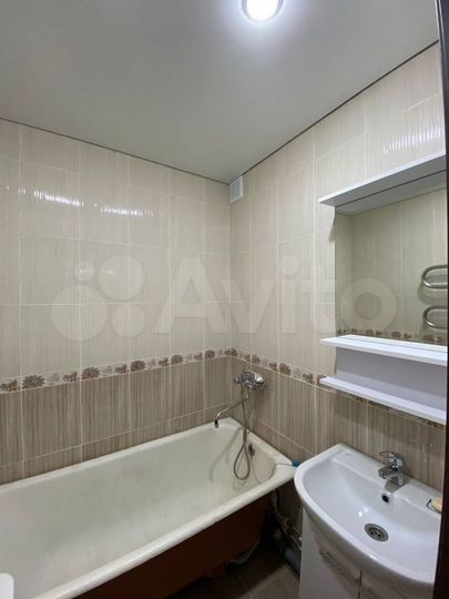 2-к. квартира, 52 м², 3/5 эт.