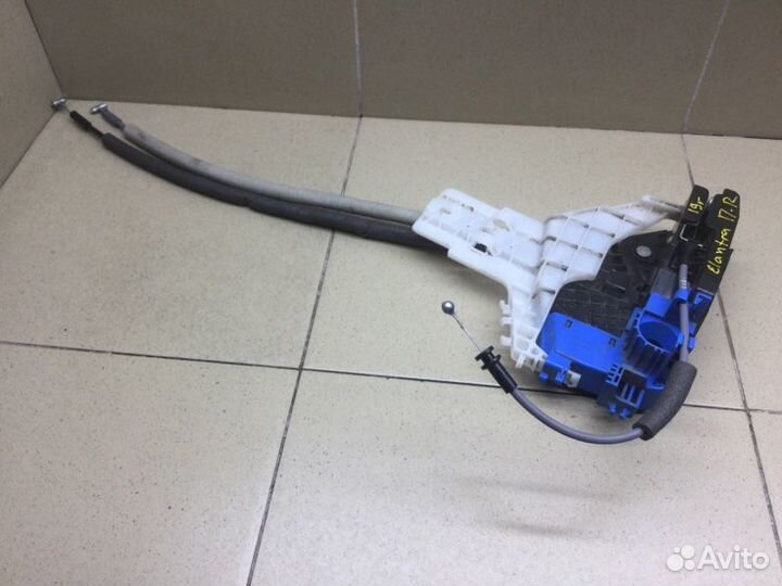 Замок двери передней правой передний правый