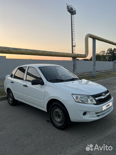 LADA Granta 1.6 МТ, 2012, 189 000 км