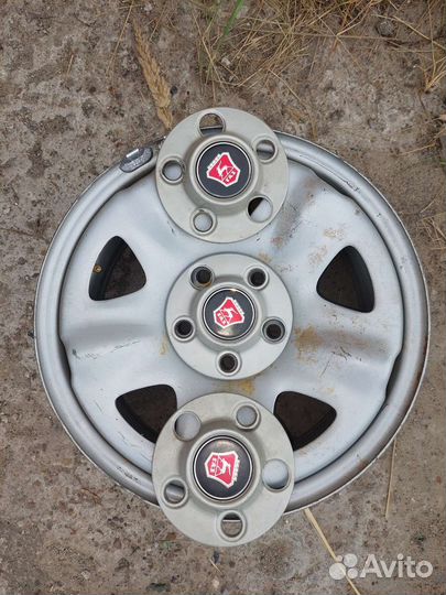 Колеса в сборе r15 5*108 летние на волгу