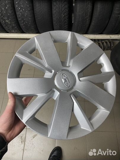 Колпаки па гранту