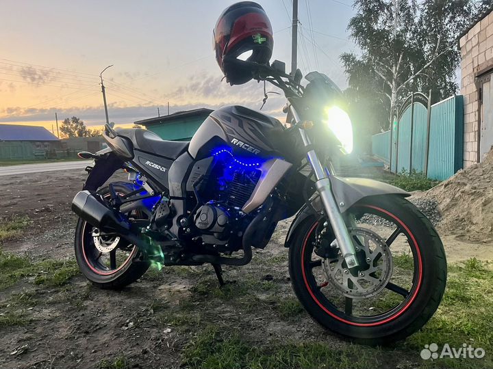 Продам Racer Nitro 250