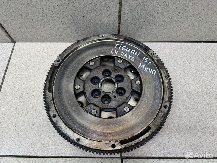 Маховик Volkswagen Tiguan caxa 1 2015