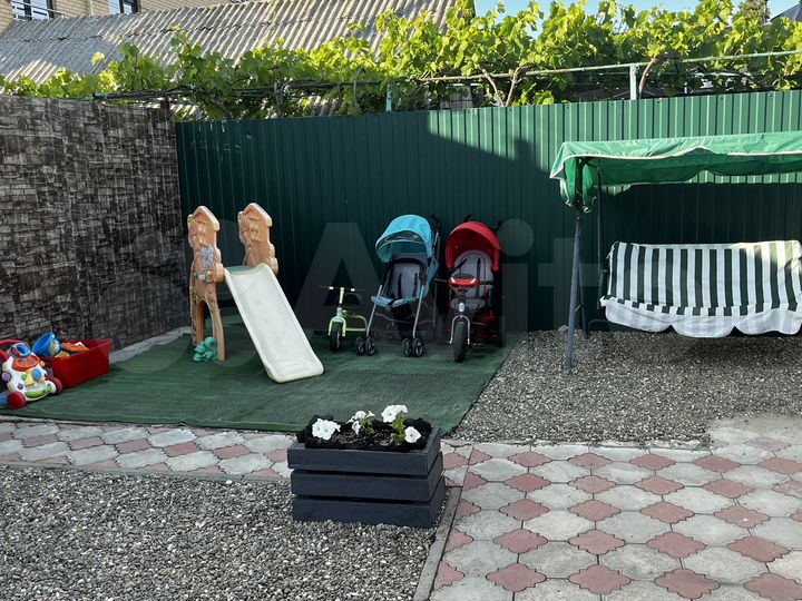 Дом 65 м² на участке 2 га