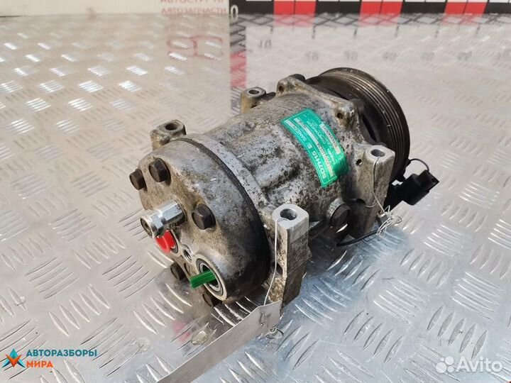 Компрессор кондиционера Volvo S40 рест. 2002