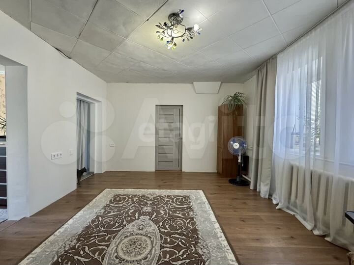2-к. квартира, 79 м², 1/1 эт.