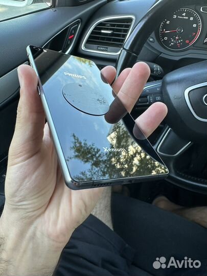 Philips Xenium X818, 3/32 ГБ