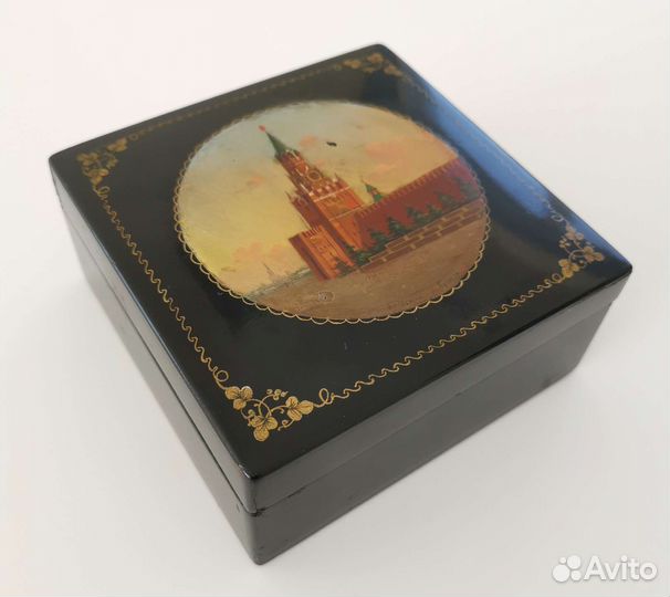 Шкатулка СССР 50х Федоскино Кремль