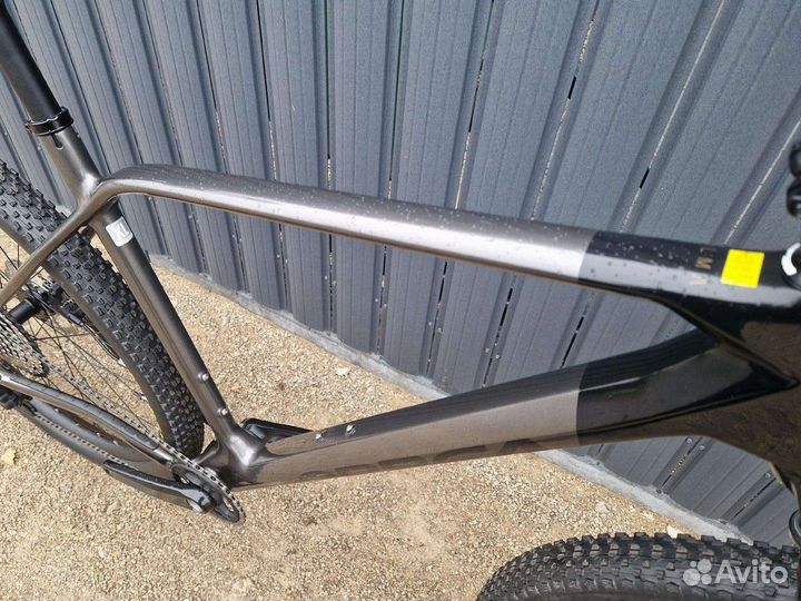 Orbea Alma M30 Carbon