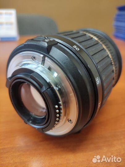 Объектив Tamron 17-50mm f/2.8 для Nikon