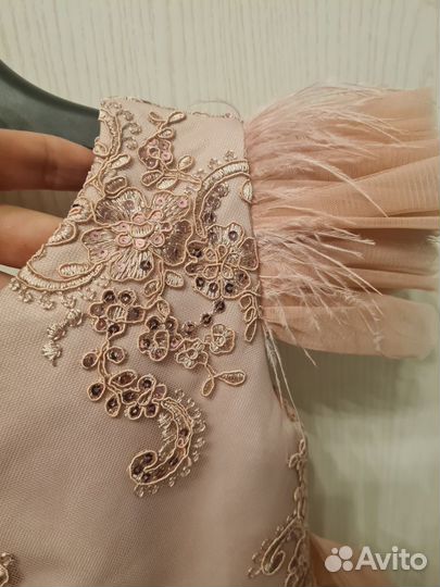 Детское нарядное платье 110-116