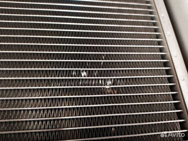 Радиатор кондиционера hyundai 976063R001