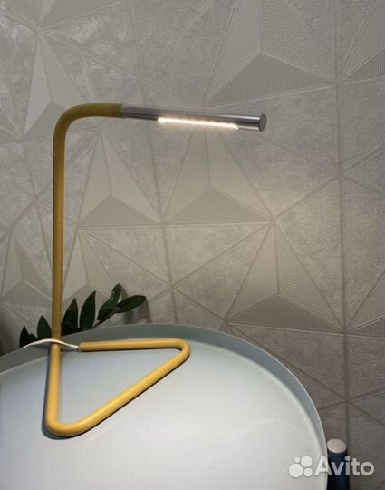 Лампа светодиодная