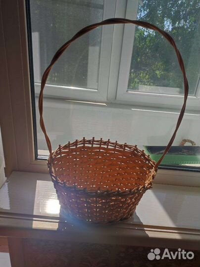 Корзина плетеная