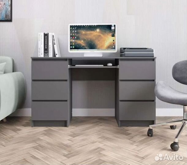 Компьютерный стол новый