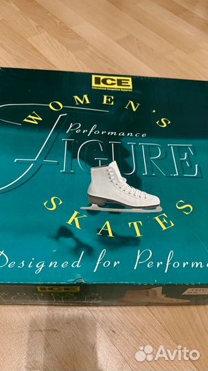 Коньки фигурные женские 41