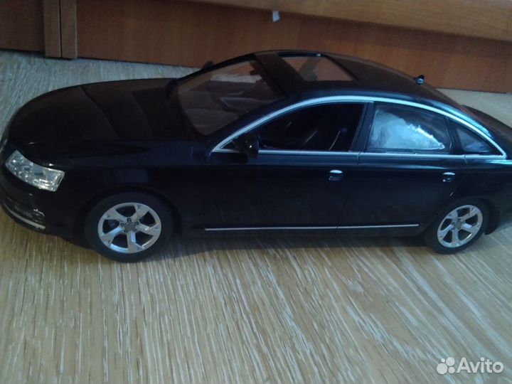 Машинки -2шт на радиоуправлении