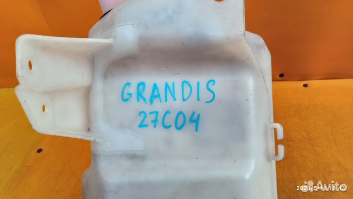 Бачок омывателя для Mitsubishi Grandis 2004-2010