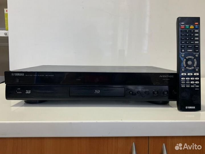 Универсальный проигрыватель Yamaha BD-a1020