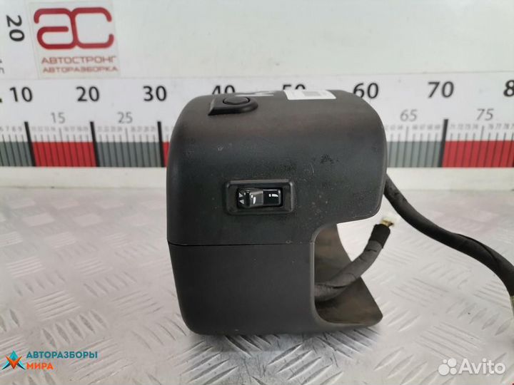 Кожух рулевой колонки Chrysler Voyager 4 2004