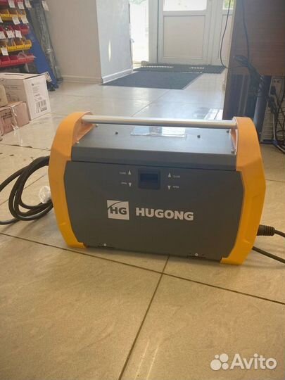 Сварочный ПОЛУАВТОМАТ hugong extremig 200W III