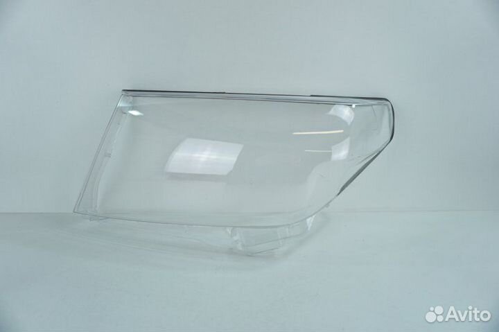 Стекло фары левое Toyota Land Cruiser 200