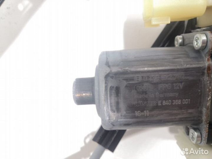 Стеклоподъемник электрический задний левый