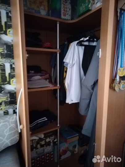 Угловой шкаф с зеркалом бу