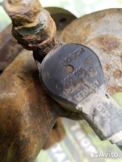 Ступица цапфа кулак передняя левая Citroen Xsara 1