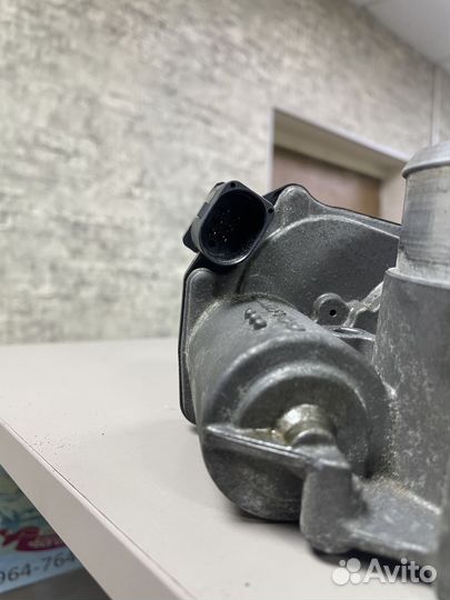 Заслонка дроссельная Ауди А4 8Е Б7