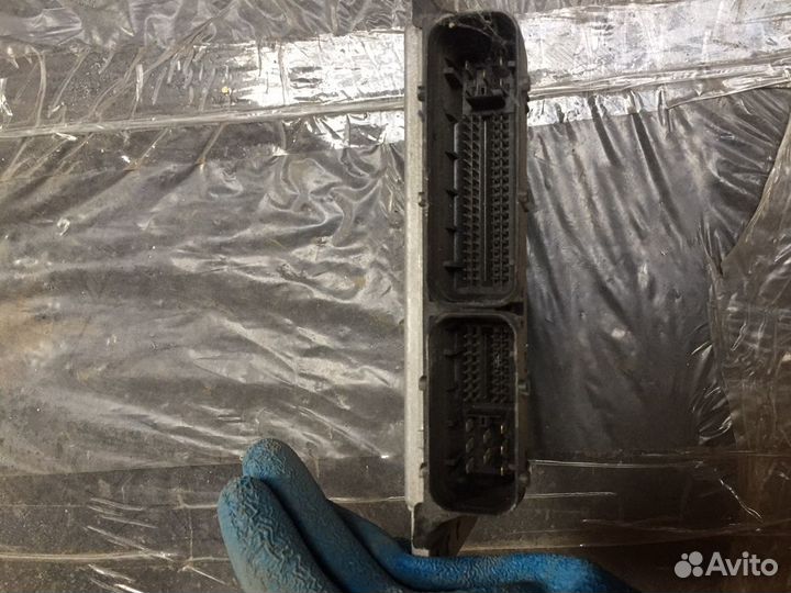 Блок управления Nissan Primera A56-S53