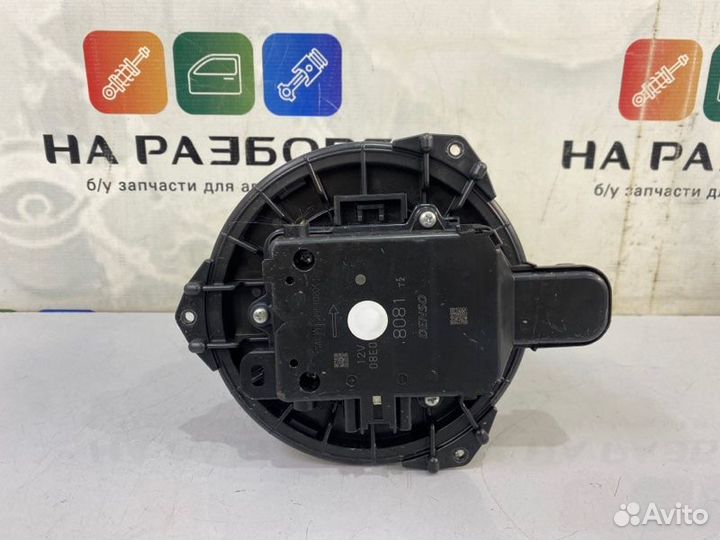 Мотор отопителя (печки) Toyota Camry XV70 2AR-FE